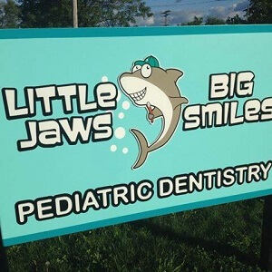 Little Jaws Big Smiles Sign